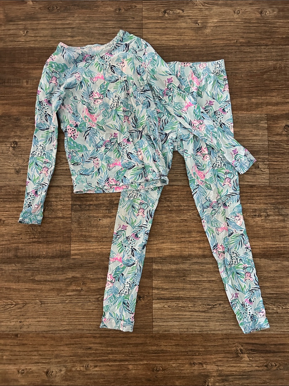 Lilly Pulitzer Girls Tropical Leaf & Flamingo Print Pajama Set in Aqua, Pink